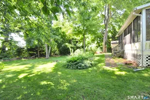 13 Laurel Cir, East Windsor, CT 06088 - Photo 37