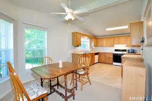 13 Laurel Cir, East Windsor, CT 06088 - Photo 7