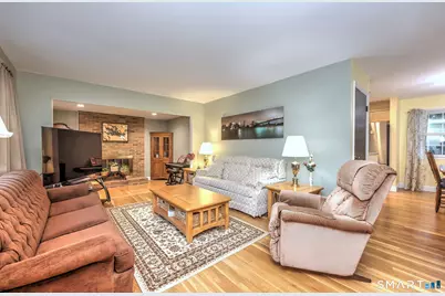 43 Prairie Avenue, Derby, CT 06418 - Photo 3