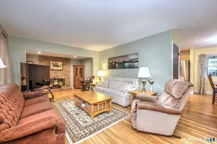 43 Prairie Ave, Derby, CT 06418 - Photo 3