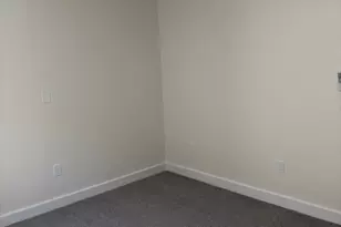 70 Dyke Ln, Stamford, CT 06902 - Photo 7