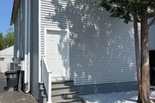 70 Dyke Ln, Stamford, CT 06902 - Photo 1