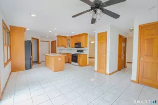 141 Union St, Manchester, CT 06042 - Photo 9