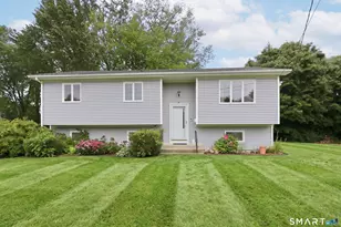 36 Lester St, New London, CT 06320 - Photo 3