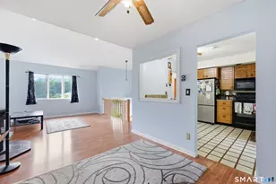 36 Lester St, New London, CT 06320 - Photo 9