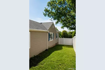 172 Carpenter Avenue, Meriden, CT 06450 - Photo 23