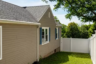 172 Carpenter Ave, Meriden, CT 06450 - Photo 23