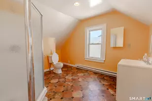 53-55 Davis Ave, Bridgeport, CT 06605 - Photo 15
