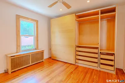 53-55 Davis Avenue #B, Bridgeport, CT 06605 - Photo 9