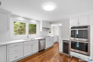 235 Treadwell St, Hamden, CT 06517 - Photo 17