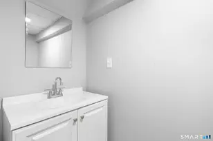 235 Treadwell St, Hamden, CT 06517 - Photo 33