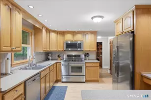 59 Partridge Hollow Rd, Ledyard, CT 06335 - Photo 11