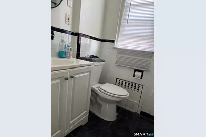 94-96 Locust Street, Bridgeport, CT 06610 - Photo 7