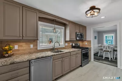9 Phillip Street, East Haven, CT 06512 - Photo 9