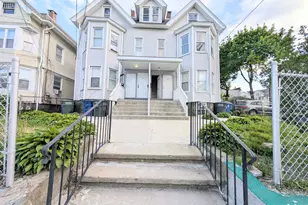 103 Catherine St, Bridgeport, CT 06604 - Photo 1