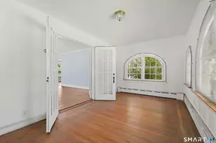 34 Downs Ave, Stamford, CT 06902 - Photo 13