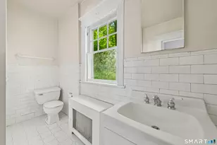 34 Downs Ave, Stamford, CT 06902 - Photo 19