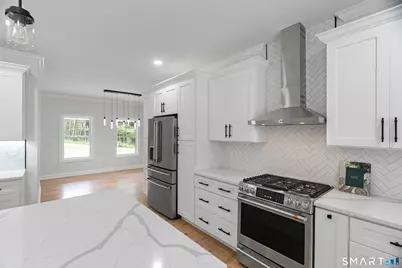 450 Bluff View Drive, Guilford, CT 06437 - Photo 9