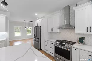 450 Bluff View Dr, Guilford, CT 06437 - Photo 9