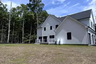 450 Bluff View Dr, Guilford, CT 06437 - Photo 5