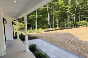 450 Bluff View Dr, Guilford, CT 06437 - Photo 23