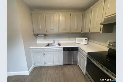 G3 Bradley Circle Circle, Enfield, CT 06082 - Photo 5