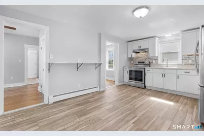192 Rhodes Street, New Britain, CT 06051 - Photo 9