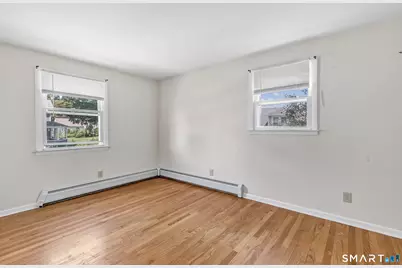 33 Fuller Street, Naugatuck, CT 06770 - Photo 15