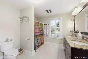 124 Main St, East Hampton, CT 06424 - Photo 17