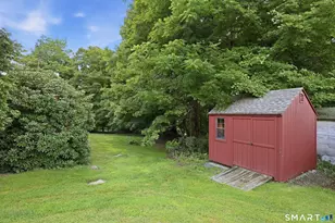 124 Main St, East Hampton, CT 06424 - Photo 33