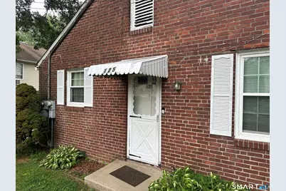 125 Alexander Drive, Bridgeport, CT 06606 - Photo 15