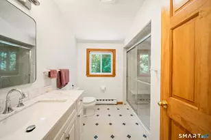 231 Crestwood Dr, Naugatuck, CT 06770 - Photo 25