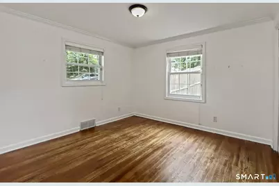 110 Roger White Drive, New Haven, CT 06511 - Photo 13