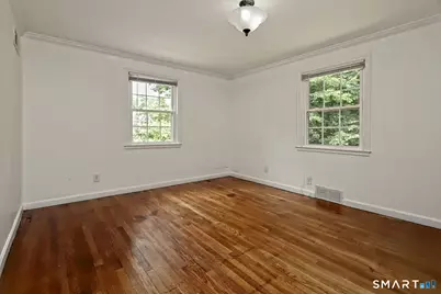 110 Roger White Drive, New Haven, CT 06511 - Photo 9