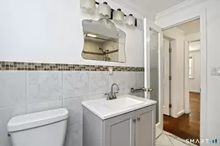 110 Roger White Dr, New Haven, CT 06511 - Photo 17