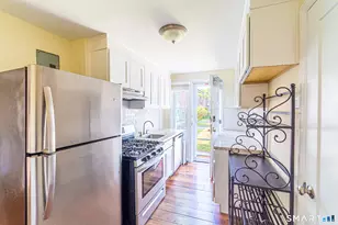 2475 Summer St, Stamford, CT 06905 - Photo 5