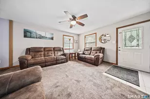 33 Red Robin Rd, Naugatuck, CT 06770 - Photo 5