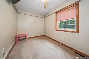 33 Red Robin Rd, Naugatuck, CT 06770 - Photo 15