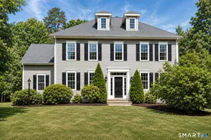 2 Ellsworth Pl, Avon, CT 06001 - Photo 1