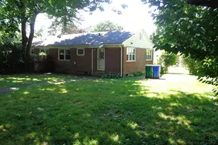 318 Stonybrook Rd, Stratford, CT 06614 - Photo 5