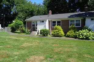 318 Stonybrook Rd, Stratford, CT 06614 - Photo 1