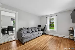 10 Middle Ln, Simsbury, CT 06070 - Photo 11