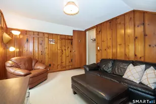2425 Albany Ave, West Hartford, CT 06117 - Photo 27