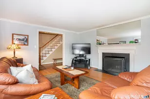 2425 Albany Ave, West Hartford, CT 06117 - Photo 13