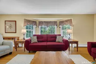 34 River Rd, North Haven, CT 06473 - Photo 7