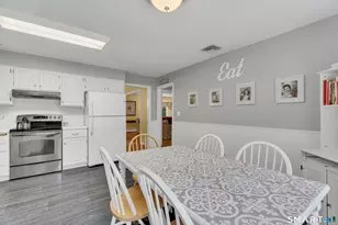 34 River Rd, North Haven, CT 06473 - Photo 13