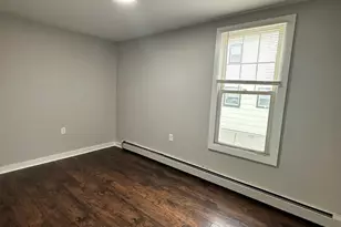82 W Coit St, New London, CT 06320 - Photo 9