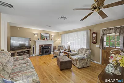 184 Franklin St Extension, Danbury, CT 06811 - Photo 5