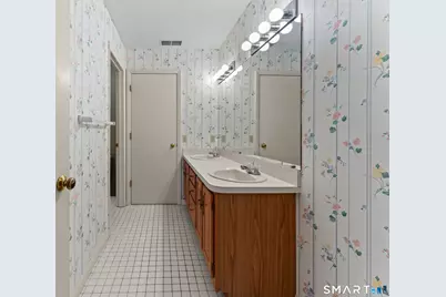 675 Newfield Street #9, Middletown, CT 06457 - Photo 13