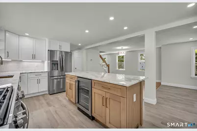 22 Trumbull Road, Waterford, CT 06385 - Photo 7